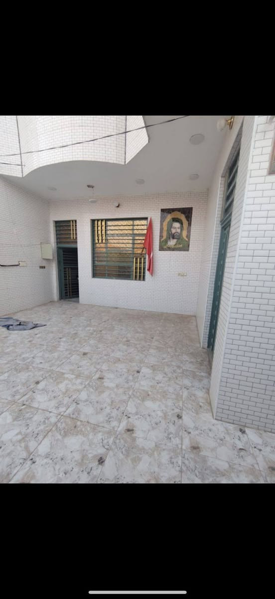 سلام عليكم اخوان بيت رقم المساحه 180 ركن على شارع 20عشرين بيت معاملته كامله الاستفسار ؟***********
