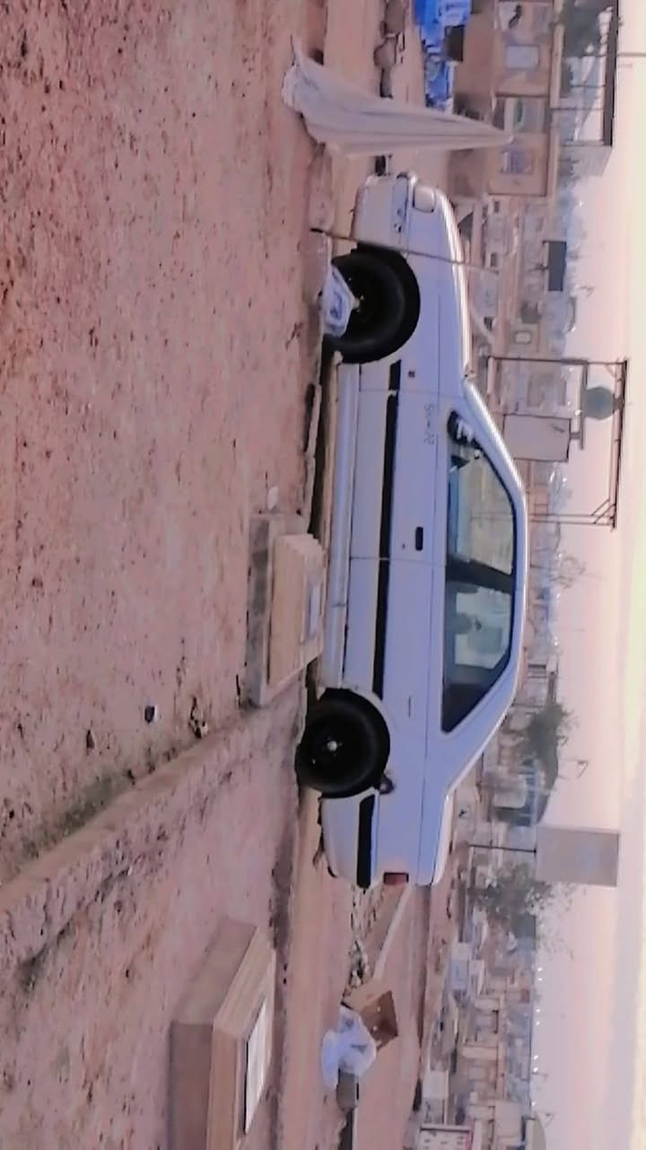 السلام عليكم بارس 2011 مكينه وقير وحداده جدد تبريد سنويه منتهيه بال 26 غراماتيغرامات سعر 18 بها مجال بوكانه بصره زبير ***********
