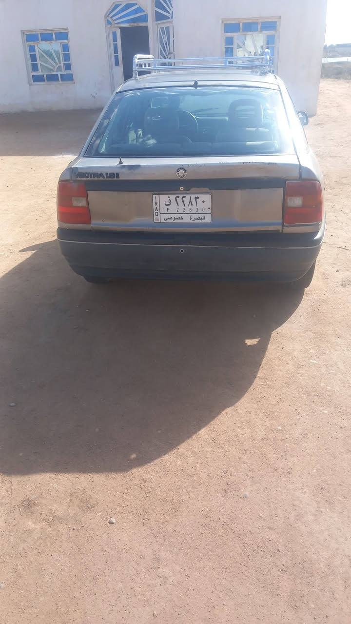 اوبل مديل 90تخم تاير جديد حدادية جديدة سعر 23وبيها مجال  سياره اوتوماتيك رقم صاحب السياره  ***********العنوان بصرة الزريجي مقابل معمل ورق الدير وانا مكلف بنشر
