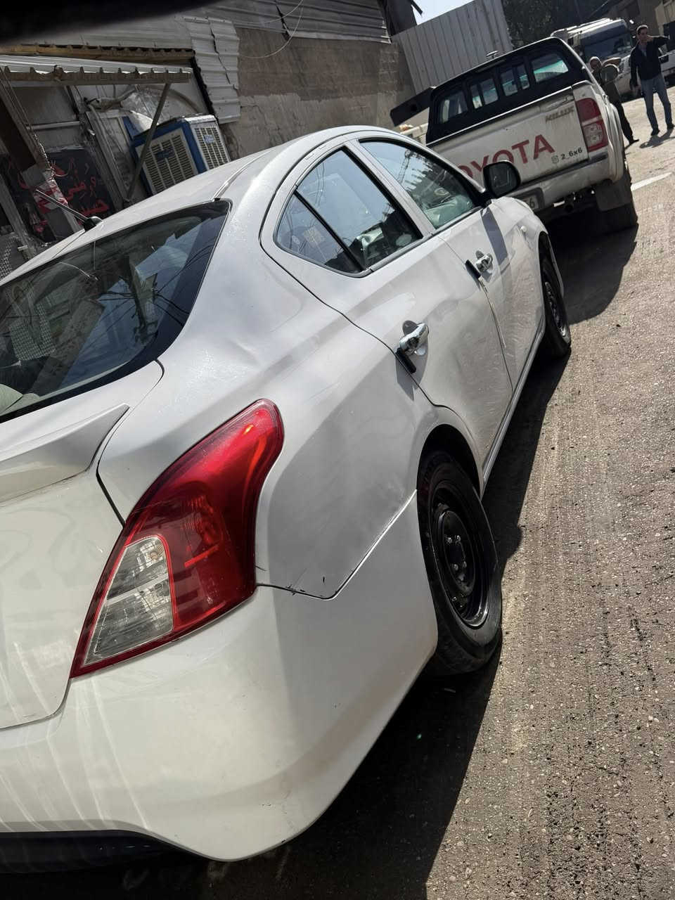 السلام عليكم نيسان سني موديل 2020ماشبه 94الف ومثل ما موضحلك بل صور سعر 98ورقه وبيها مجال بغداد شارع فلسطين ***********
0773093719
