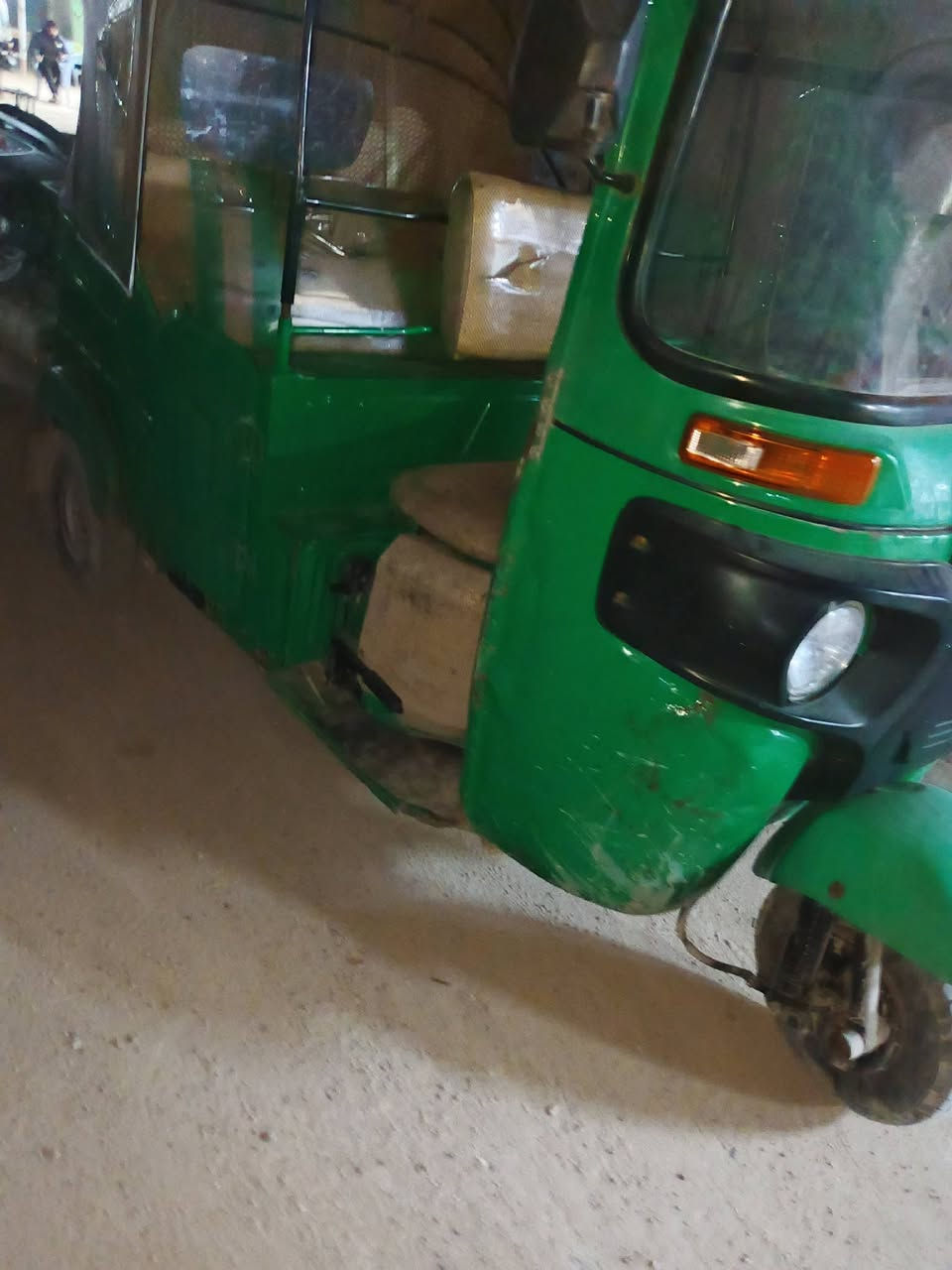 موضح بل فيديو مكينه خرسا تخبل تجفيت شركه جديده مكاني بغداد سبع قصور سعرها 6600 قفل ميعجبك اعبر منشور ***********
