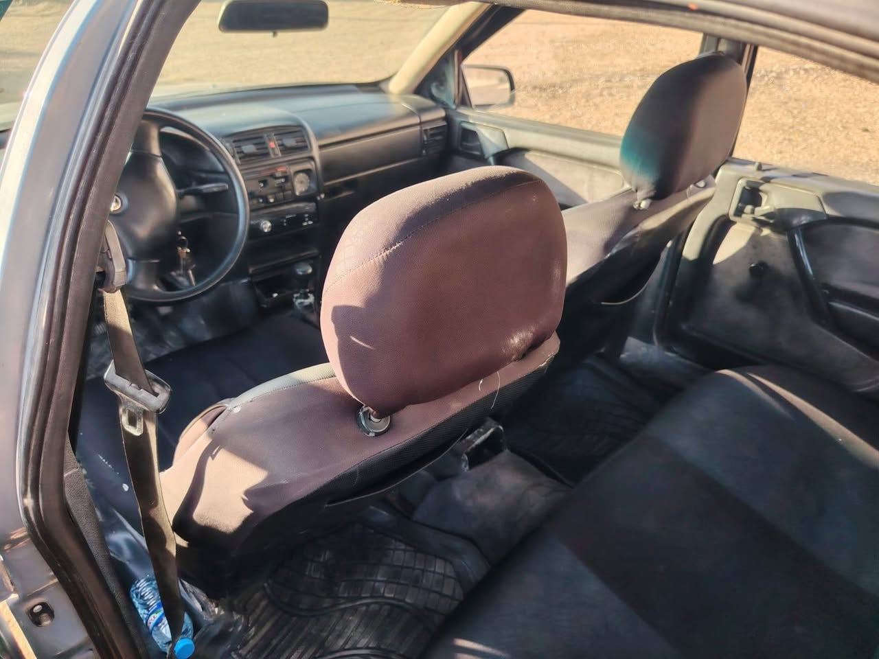 سلام عليكم فكتوره للبيع 16 بها طخه من كدام هزه سنويه جديده بيها كابون بنزين سياره باسمي مكان السياره الكسك تل ريم 
***********وتساب 
***********
