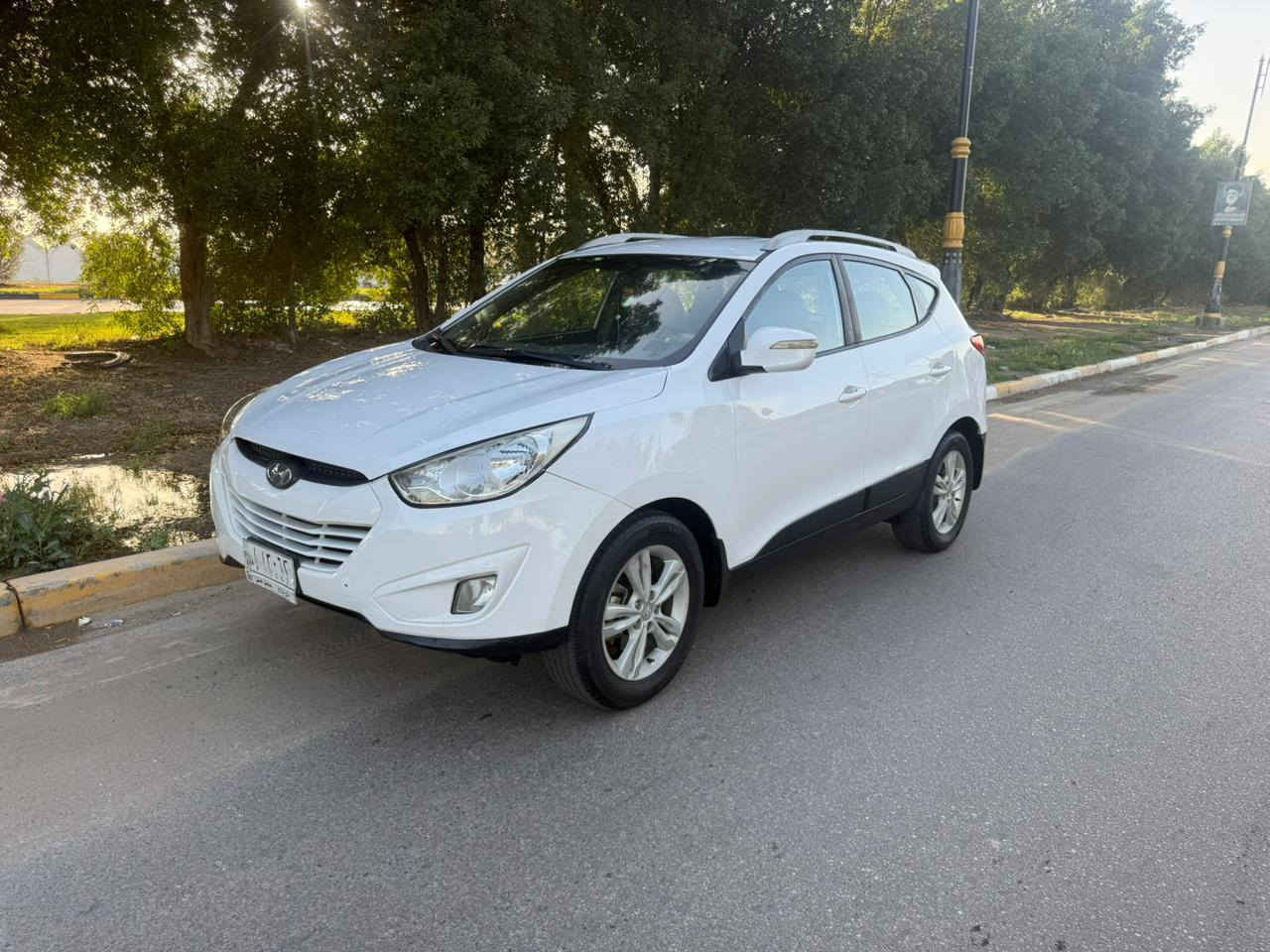 السلام عليكم سياره نوع توسان خليجي موديل2013 كفاله عامه من صبغ وضربه سياره حلوه مال بيت تحكم استيرن جهتين داخل قرميط كير مكينه حداديه خير من الله تحويل مباشر العنوان كربلاء رقم الهاتف***********
