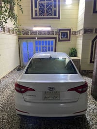 سوناتا 2015 وارد امريكي للبيع للبيع.  مكينه GDi 2400 حقن مباشر  ضررها ...