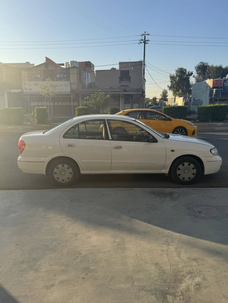 سلام عليكم نيسان سني 2009 للبيع سعر 105 للاستفسار ***********
