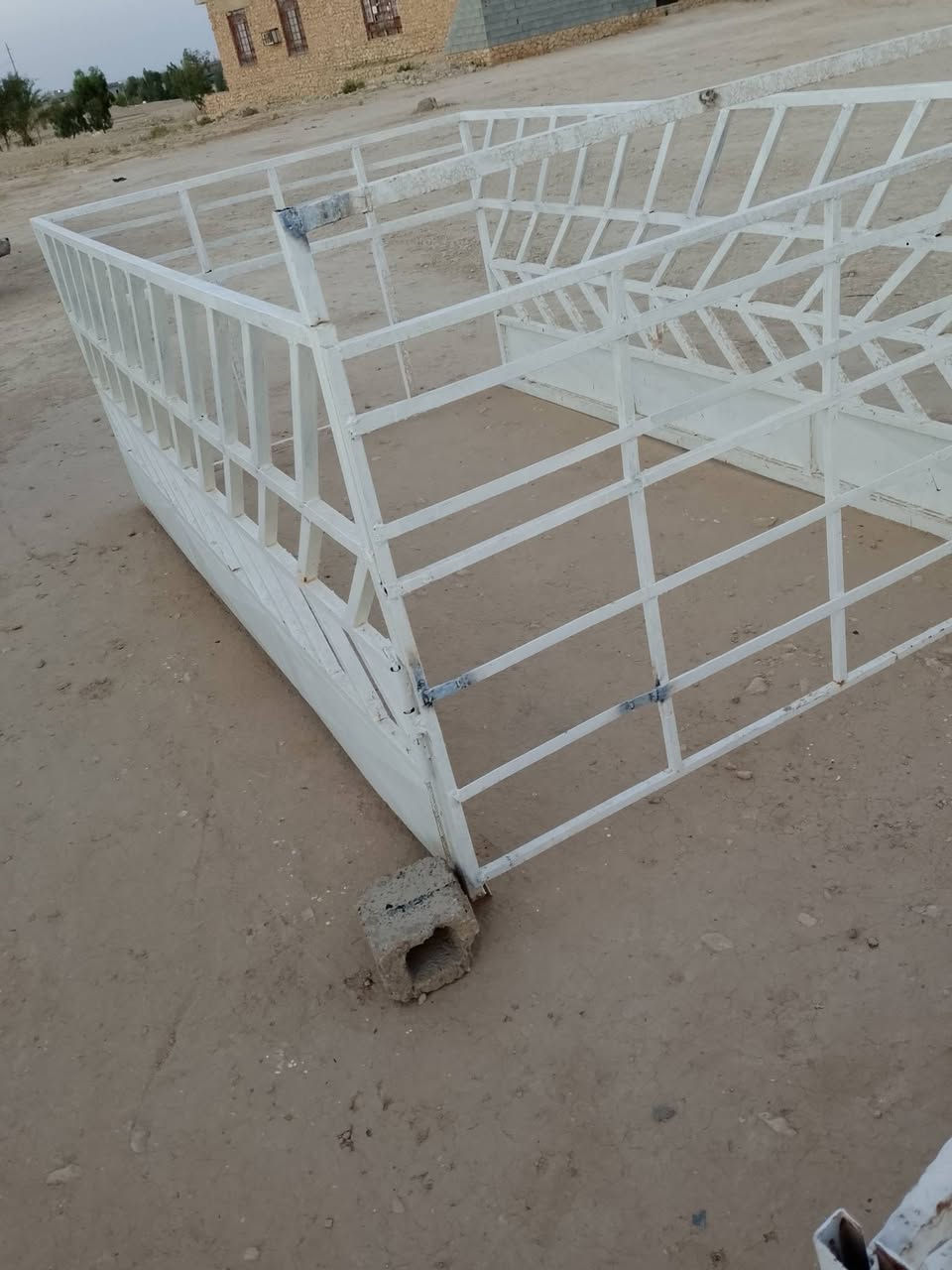 محجل للبيع السعر 225) وبي مجال ***********
