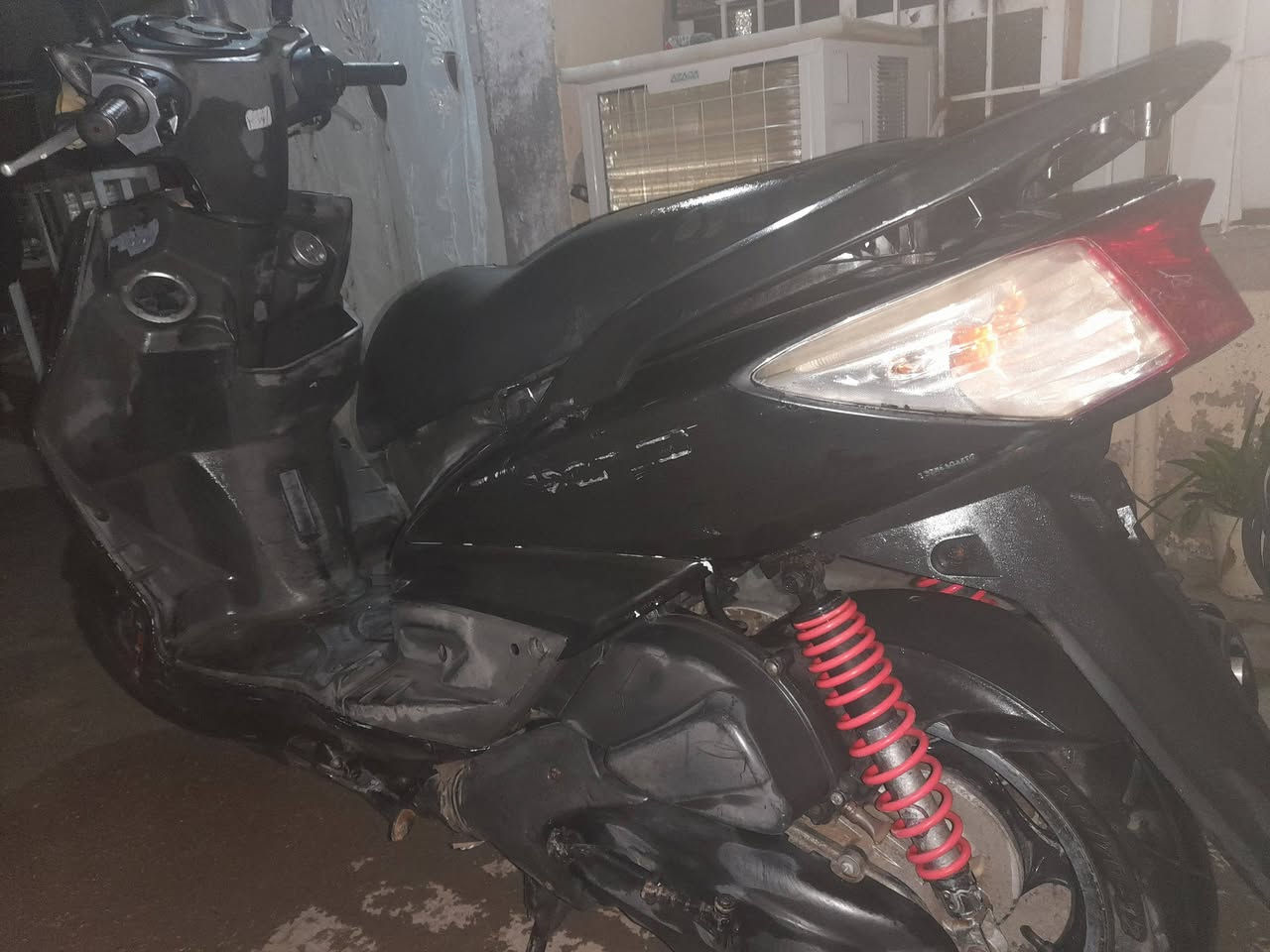 سكنس فحل كابريته جاهزه صافيه مابيه اي خربطه ونقص نكره سلف وهندر بكل وقت بيه صالنصه رياضي كفرات بلاديه
الاستفسار الخاص مفتوح او اتصال ***********
