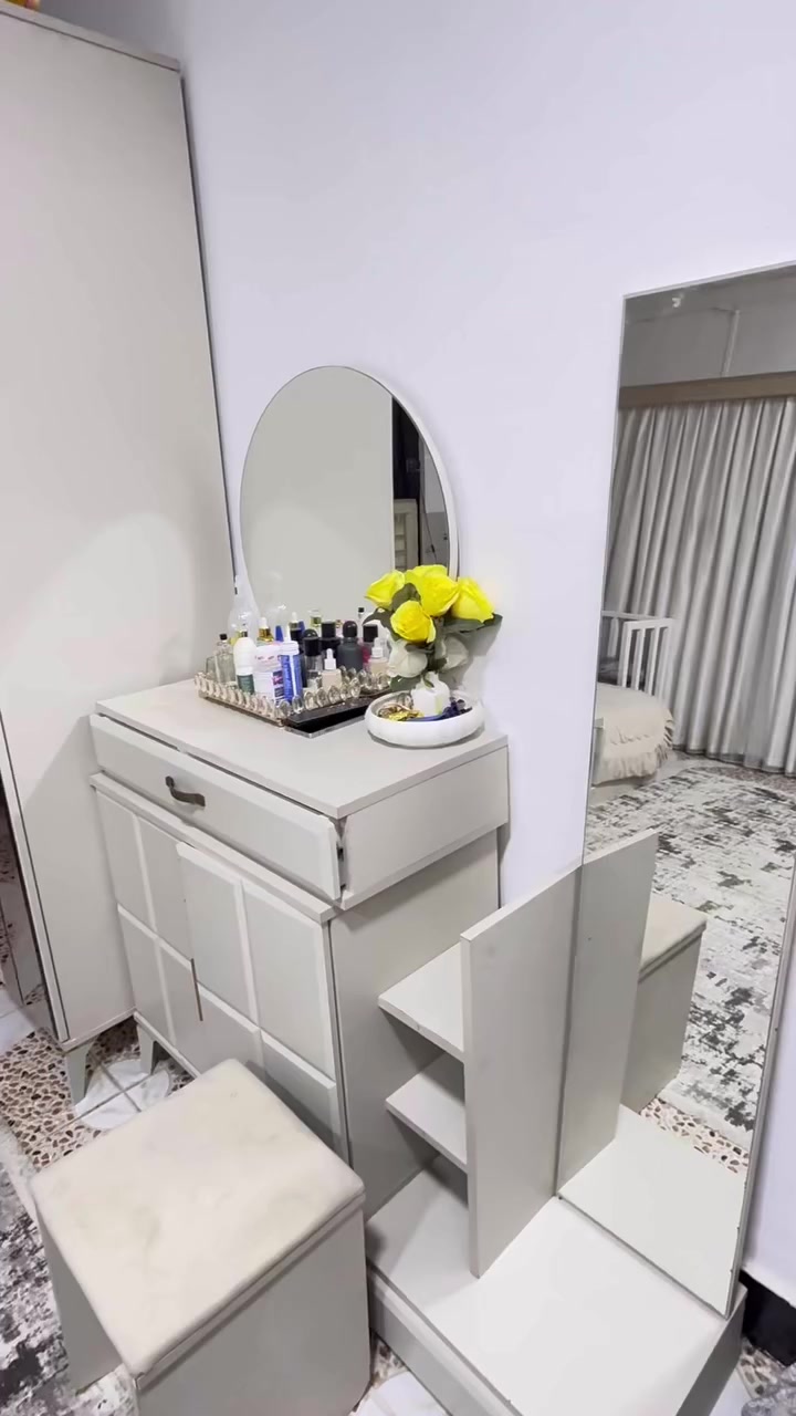 سلام عليكم
غرفه تركيه البيع نضيفه سعر ٦٠٠ عنوان ناصريه حي اريدو


**إذا كنت صاحب هذا الإعلان وتريد حذفه لأي سبب، رجاءا أرسل رسالة إلى الدعم الفني**