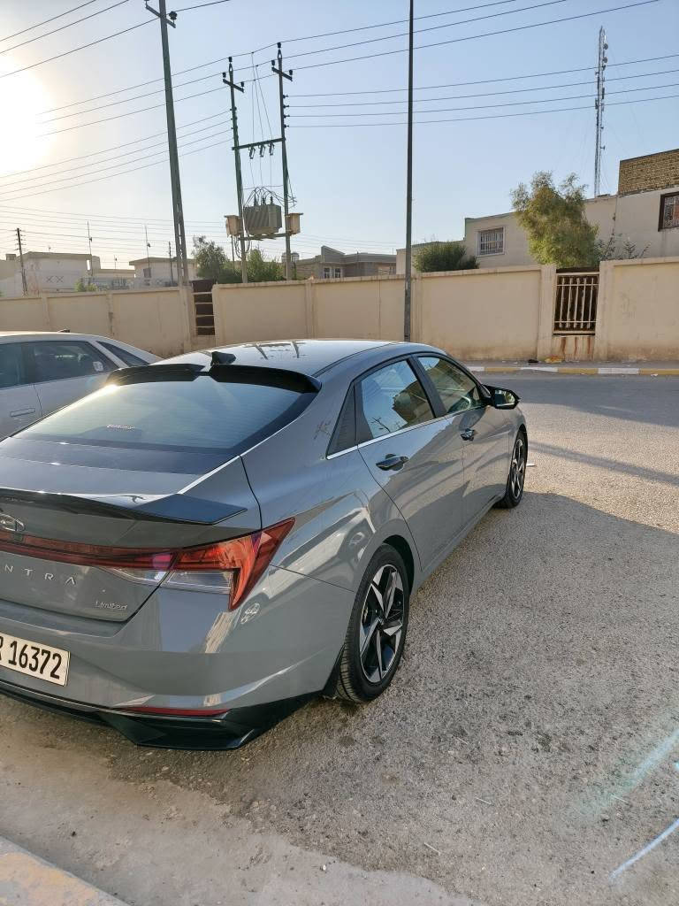 النترا ٢٠٢٣ لمتد كلهن بيها فتحه كشنات جلد تحكمات معروفه المتد لد بالدشبول 
 امريكي كفاله عامه السياره حادثه بالحداديه موضح بالصوره ماشيه ٣٧الف كيلو متر 
السياره انضف من الصور بالواقع مابيها اي نقص رقم اربيل بااسمي
 نضافه ٩٨٪ 
١٧٢ وبيها مجال جدا بسيط 
مكاني ناصريه اتصال فقط ماعندي ماسنجر
*********** ناصرية, ذي قار
