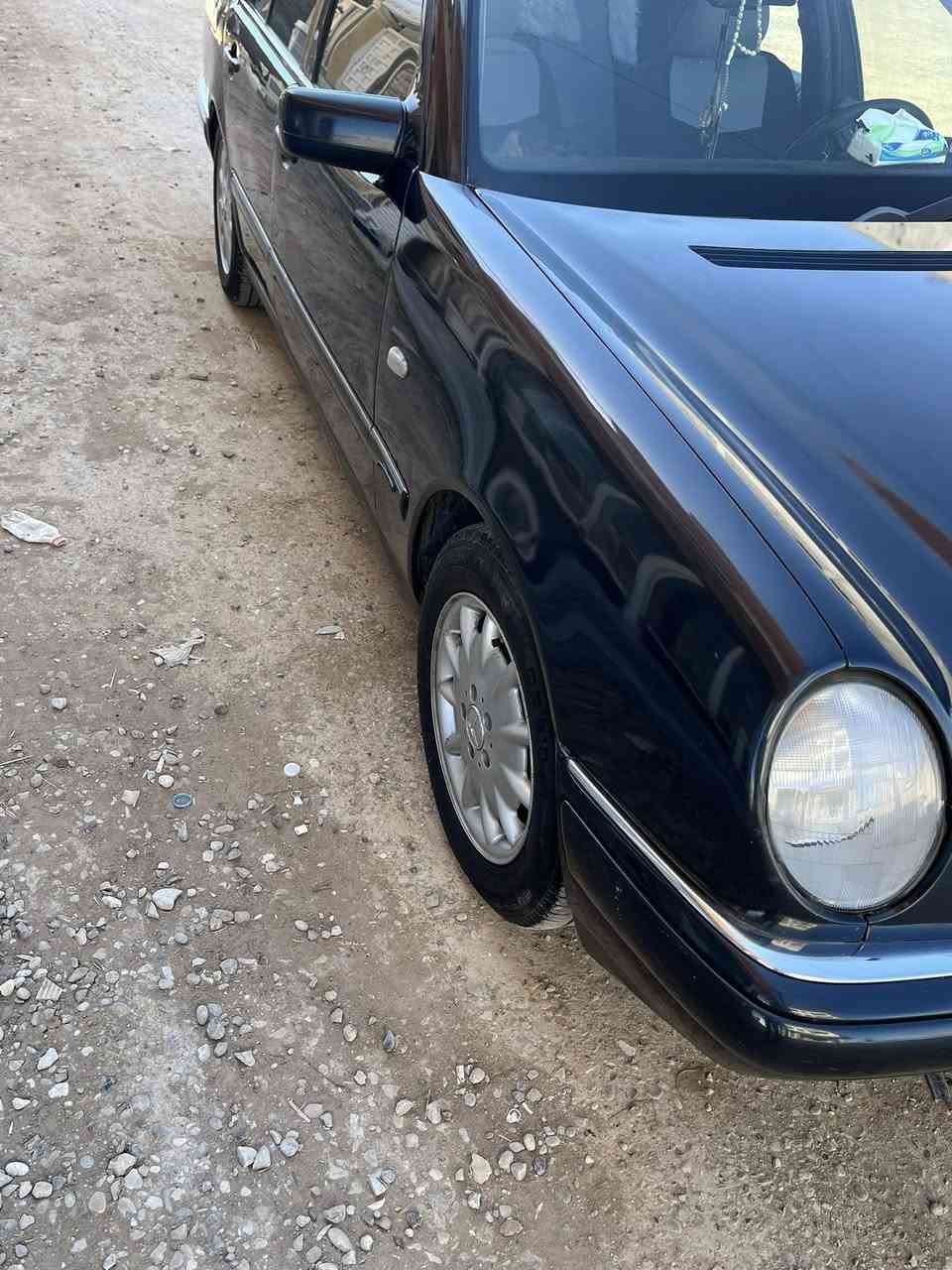 السلام عليكم
مارسدس ام عيوون 🧿🧿موديل 1997 وارد الماني
بدون ضرر صبغ عام جماليه فقط بدون معجون 
محرك كيرر مكفولات لا صرف ولا تبخير 
محرك 3000 ملكه ديلكو 
شاشه و كامره 
تخم تاير جديد 
فتحه سلايد 💢
بطاريه جديده ⭕️
كهربائية كامله 💢
تبريد ثلج ❄️ 
قواعد بلاديه سليمه 💢
كشنات جلد تدفى بريد 💢
كراسي كهرباء 💢
جام كهرباء 💢
قطعتين تبريد 💢
رقم سليمانيه الدولي بسمي تحويل ثاني يوم 
العنوان ديالى بعقوبة 
السعر 77وبيها مجال للشراي 
هـ ***********
