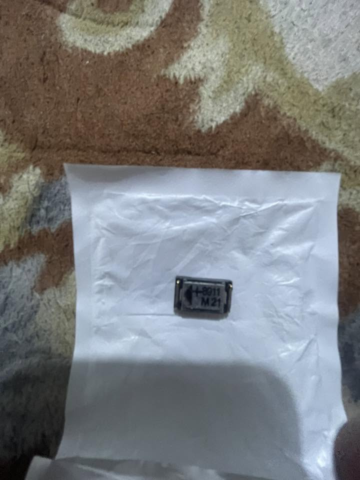 يتوفر قطع غيار مال موبايل سوني xz3 سعر القطعه 9 الاف عنواني بغداد الدوره


**إذا كنت صاحب هذا الإعلان وتريد حذفه لأي سبب، رجاءا أرسل رسالة إلى الدعم الفني**