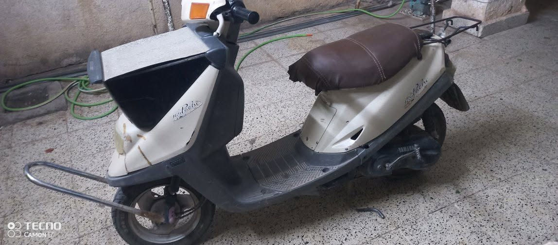 ماطور ياماها ابو سله ياباني للبيع 
السعر (٣٠٠) وبيه مجال بسيط
شغل هندر وروح شرط نضيف ومحركه بلادي
مرهم مرواس وي ماطور اربع كير او ٥ كير مع الفرق .

صلاح الدين بيجي


**إذا كنت صاحب هذا الإعلان وتريد حذفه لأي سبب، رجاءا أرسل رسالة إلى الدعم الفني**