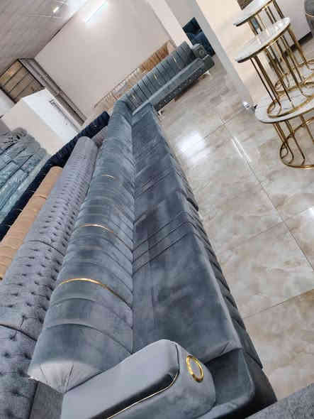 ⚜️👑 مجمع ابو بلاش للاثاث 👑⚜️.
وصلت حاويه تخم ديوان جديد 17مقعد خشب بلوك اسود ضمان سنتين السعر 550
جميع اللوان متوفر مختلف المديلات والقياسات صار عنده مراوس القديم بالجديد صار عدنه نضام القصد📌 العنوان كربلاء طريق الحر مجاور معمل الثلج  مقابيل الاتحاد الرياضي اي ستفسار الاتصال  يوجد واتساب 👈***********👉👈***********👉
