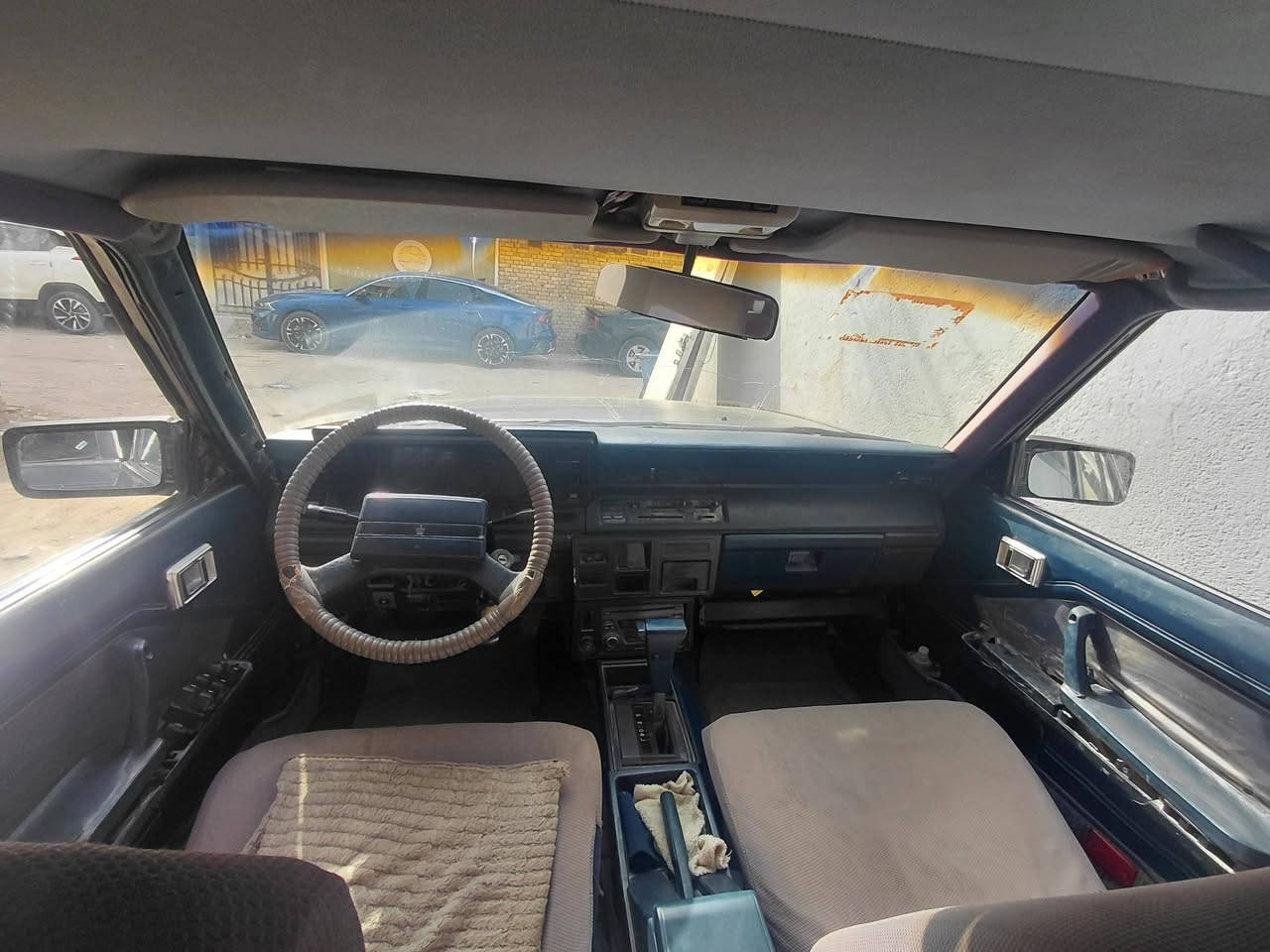 سوبر ٨٤ رقمها 11A 75965 باأسمي السيارة مشروع وطني 
محرك 2500 VVt i
ابيع كوم حديد واصوليات .
قفل 22 ورقة
***********
