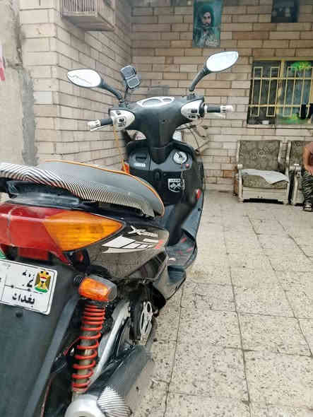 سلام عليكم سكنز نثيه 110ياباني دراجه نضيفه شوفت عينك محرك مامفتوح سلف هندر دراجه نكره 
مامتعوبه تايرات جدد مكاني بغداد البياع /***********استفسار اتصال فقط سعر 700وبيه مجال حك الجيه
