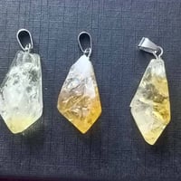 حجر السترين • بيجات • توصيل