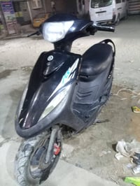دراجه عدله لبيع دراجه نضيفه بيه صوت مال زنجيل حسب ما كالو لاموديهً لفي...