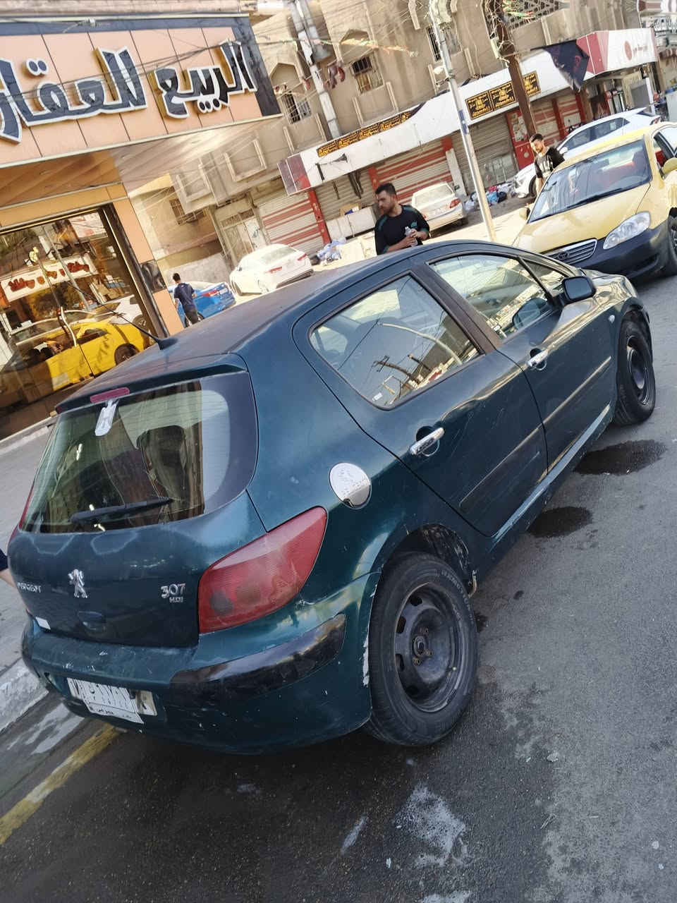 سلام عليكم سياره بيجو 307 كفاله عامه سياره جديده وجارده شاشه اندرويد سستم سماعات تخم تاير جديد باتري جديد تبريد ثلج 🥶 بيه مشكلة بل كير بسيطه دينعرضن بل سوك 55ورقه اني عارضه 27وبيه مجال بسيط وذا اكو مراوس اراوس 
***********
