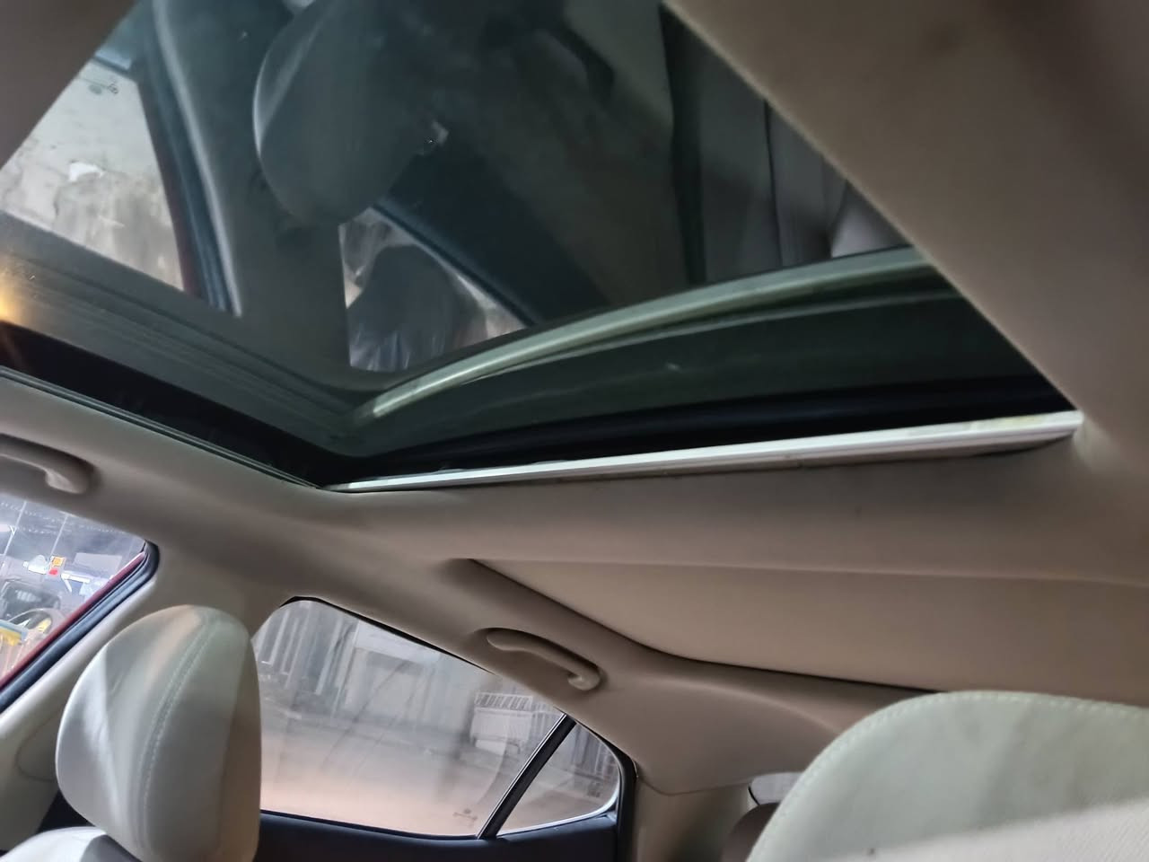 سلام عليكم
اوبتيما 2014 خليجي فول مواصفات 
سياره مال جناي
كير مكينه مكفول
مكينه2400
حداديه جديده 
تبريد تدفئه
كصه جنطه
تخم تاير جديد
السعر 54
ميسان
***********
