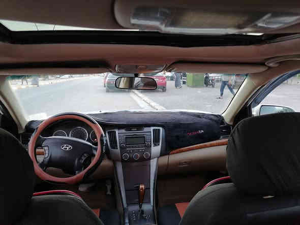 السلام عليكم ورحمة الله وبركاته مساء الخير متابعينا الكرام
من رخصة الادمن 
سوناتا خليجي ٢٠١١ بغداد بأسمي
محرك 2400 المرغوب

ضررها الچاملغ خلف الساق ضرر مع صبغ

مع تبديل غطاء الجنطة وصبغ الچاملغ الخلفي عكس السائق بدون ضرر والباقي ماكو ملاحظات 

السعر ١٠٥ $ مكان السيارة الانبار هيت

هذا رقمي غير متواجد على الفيس بوك

***********
