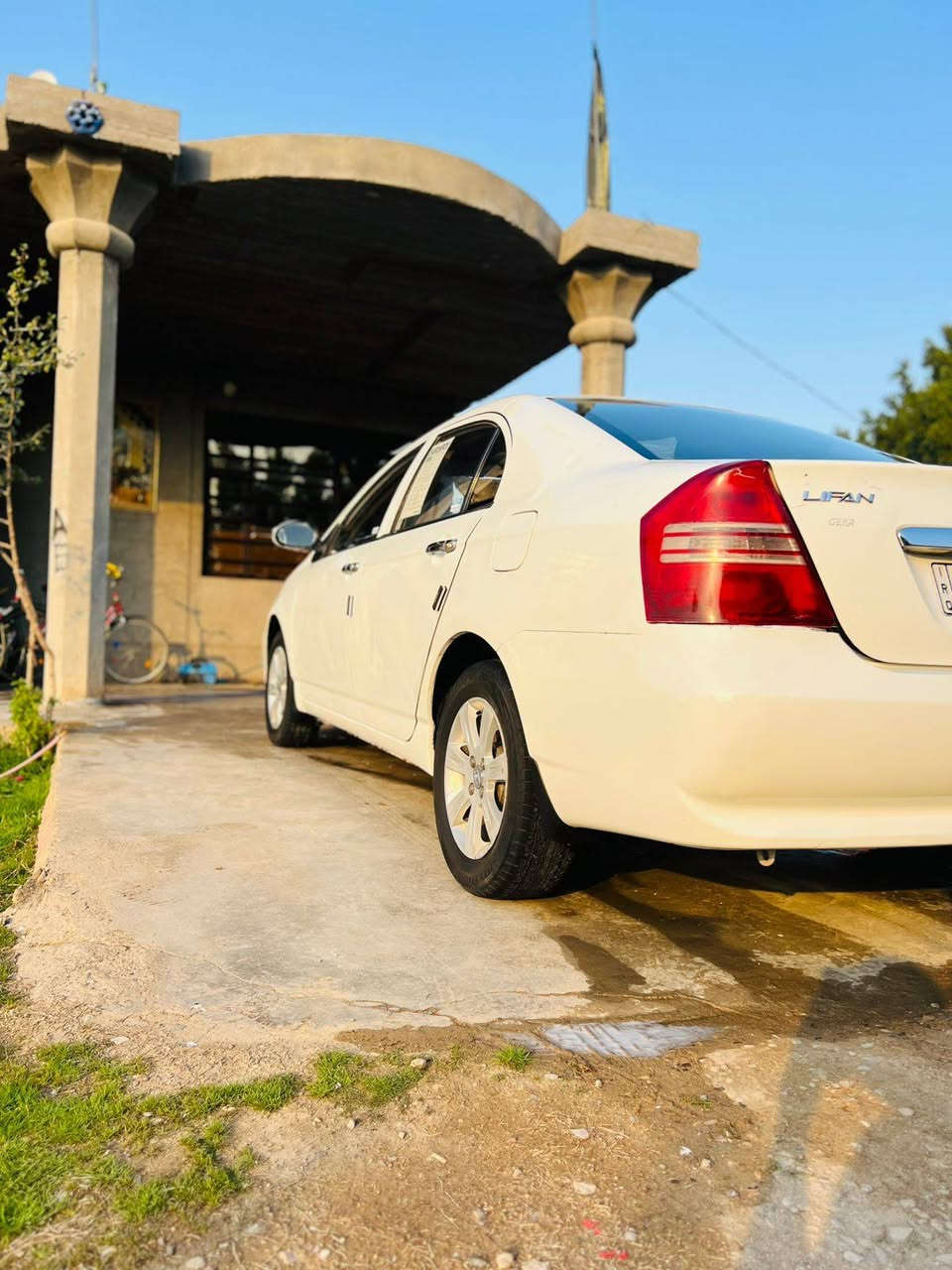 سلام عليكم ليفان 620موديل 2011 رقم واسط سيارة خير من الله مكان واسط العزيزيه الاستفسار ***********

