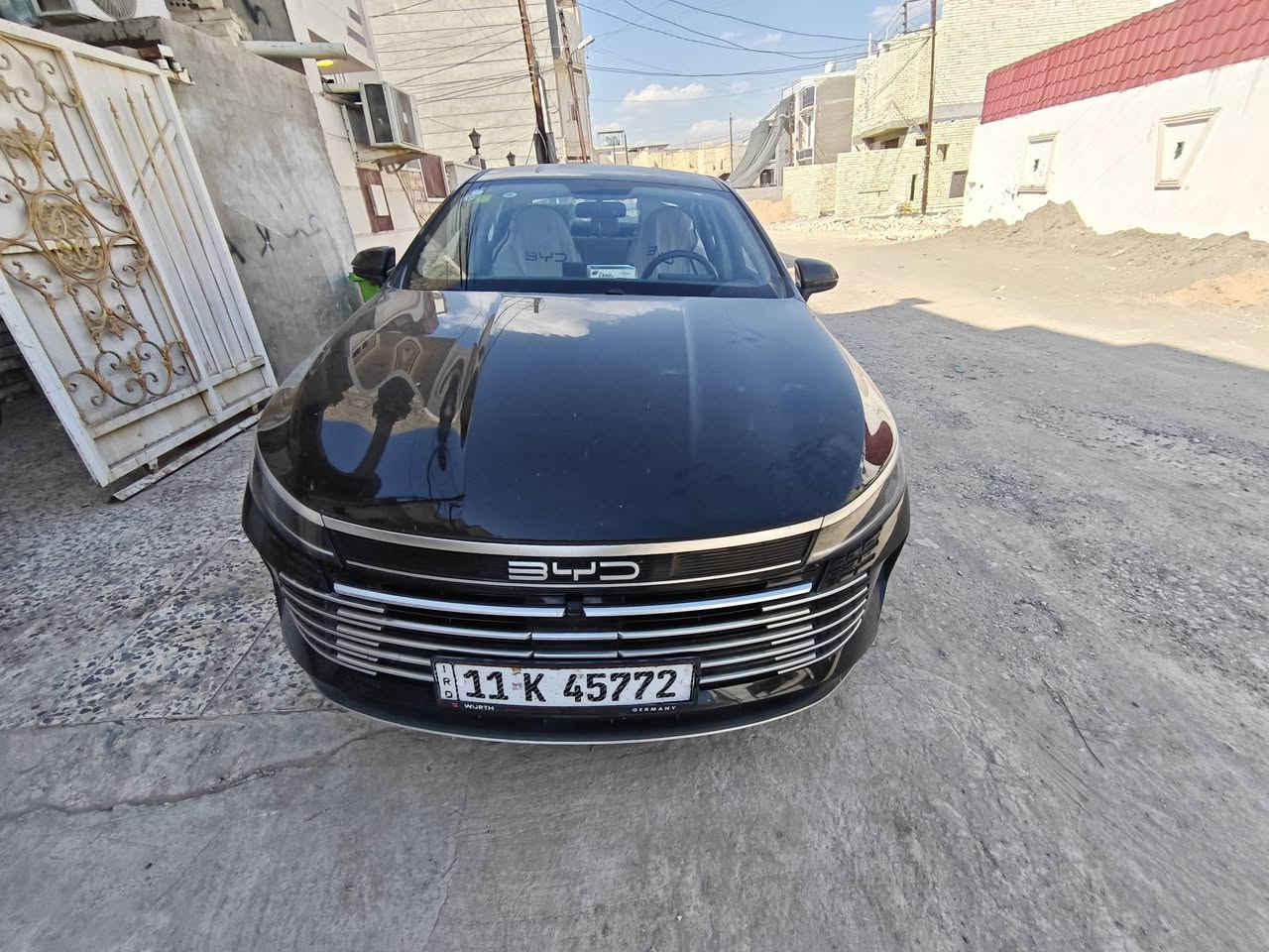 ديستروير ماشيه 15 الف بيه ضربه  بقبق لصندوق لخلفي قفله 17و600
***********
