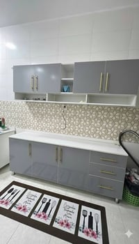 للبيع جديد مترين والسنك متر وربع خشب mdfمتوفر الوان وموديلات ومتوفر تو...