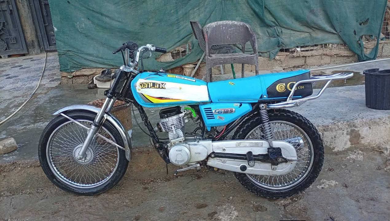 لبیع مودیل2021 مابی صوت مابی صرف فول نشاط صالنصەmkz مکان کەرکوک سعر325بی مجال***********
