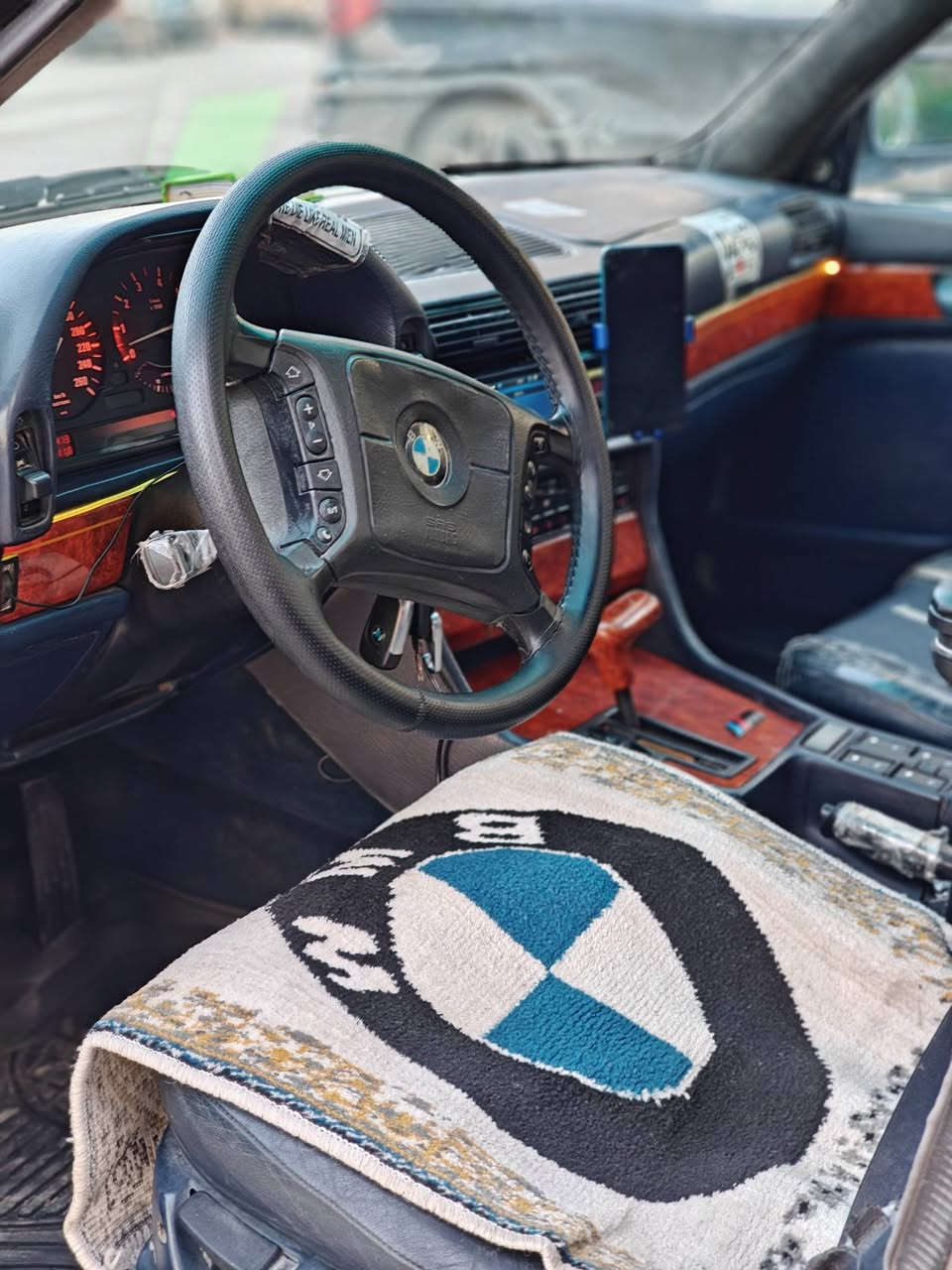 للبيع 740ابلادي
مكينه تبريد كير خير من الله 
تحويل شرط كمرك كامل ترسيم كامل 
هزه جديده 
الباقي كدام العين
تفاصيل وتساب ***********
مكالمه ***********
مراوس يرهم حسب القناعه 
مكان السياره دهوك
