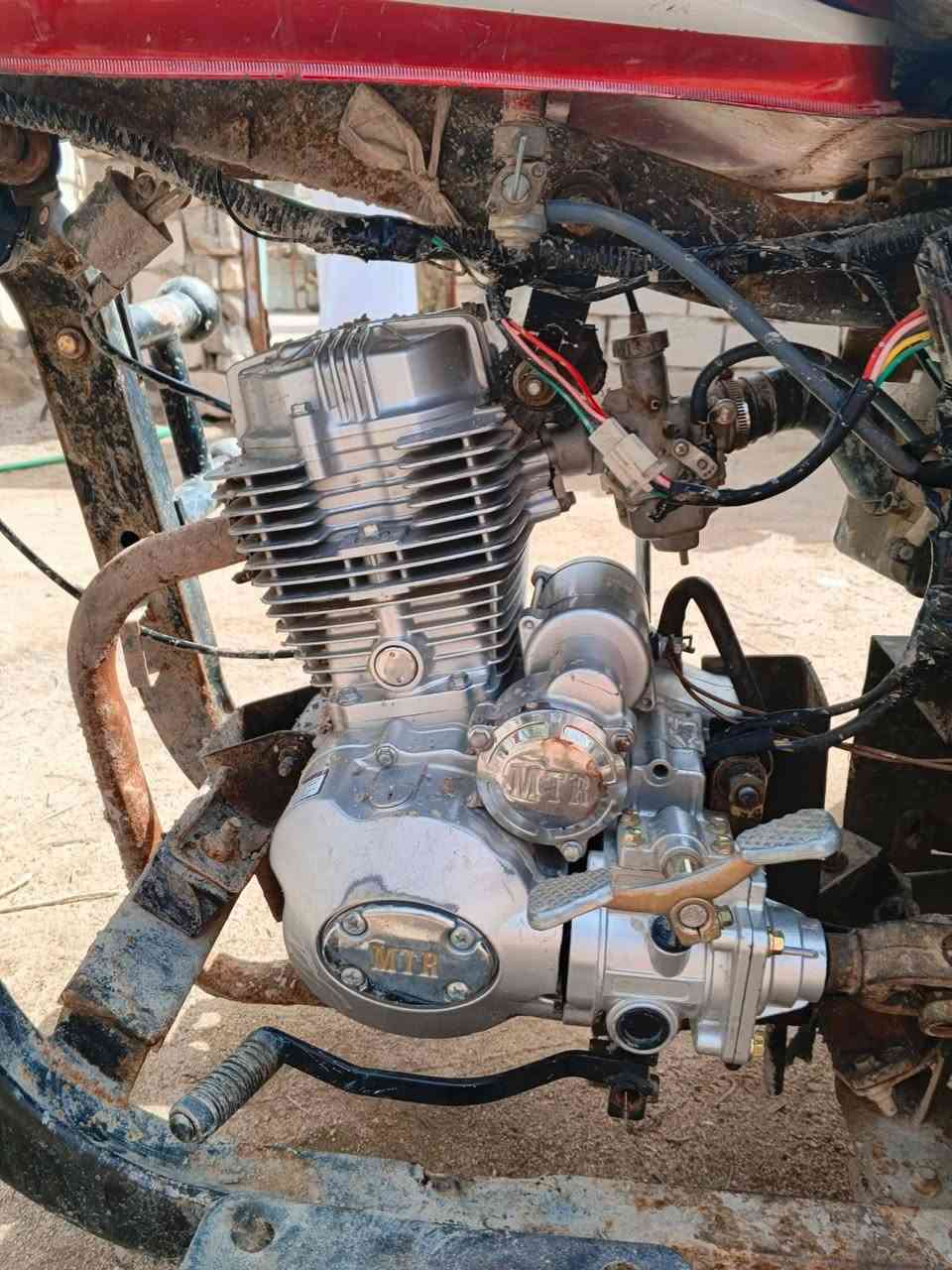 سلام عليكم الستوته كلك البيع محرك انضيف الستوته انضيفه اعندك ابس الكسن اتعبان الباقي كله انضيف شوفت عينك الشاصي انضيف المكان البصره قضاء الزبير ***********
