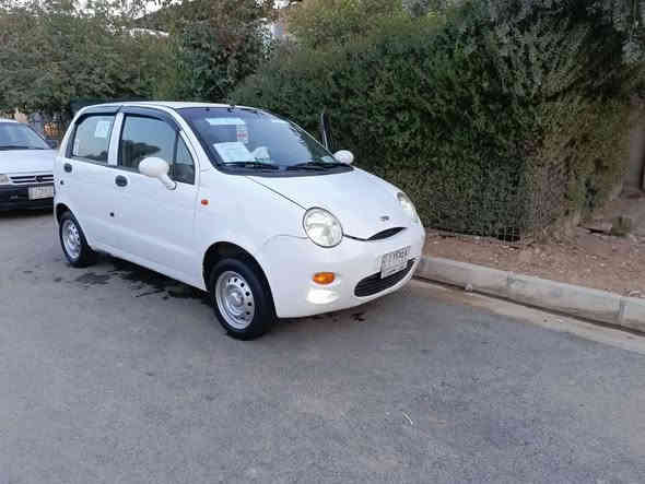 سلام عليكم 
كيو كيو موديل 2013 بدون صبغ بدون ضرر تبريد شغال كابون بانزين متوفر شرط كير ومحرك مامفتوح للاستفسار اتصل ع الارقام  ***********// ***********
