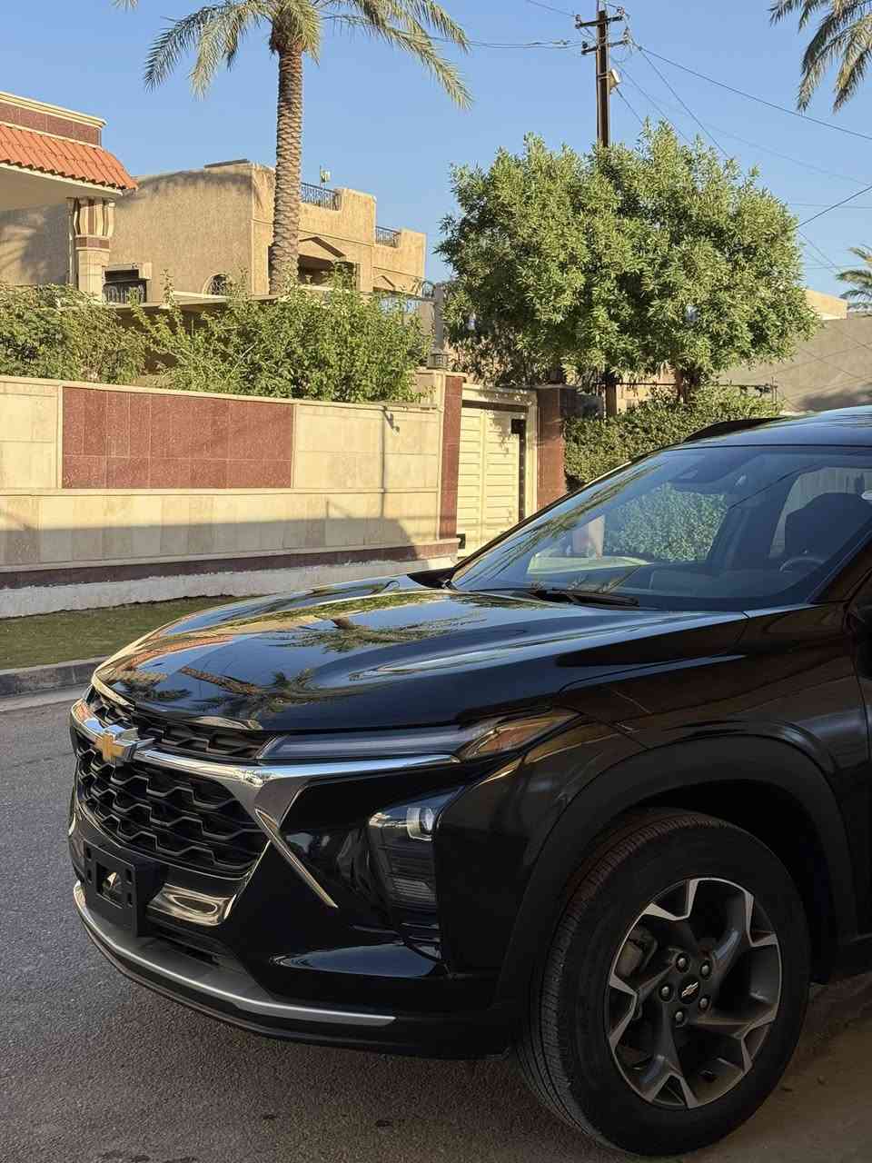 السلام عليكم
رقم بغداد 

تراكس موديل 2025 للبيع

سيارة گلين بدون حادث 

ماشية السيارة 8414 km

موصفات السيارة Lt 

فتحة سقف 

تشغيل عن بعد 

 شاشة كبيره شحن وإيرليس 

***********

السعر 155
