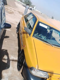 سايبه للبيع ٢٠١٢ سياره نضيفه جاهزه من كلشي السعر ٢٩ وبيها مجال بغداد ا...