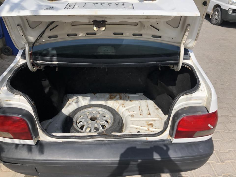 السلام عليكم
سايبا لبيع موديل(14)رقم قادسيه سياره بيها بس جاملغ الامامي سيارة جاهزه من كلشي حداديه وكير ومحرك فول ب 35$ وبيها مجال
*********** بي واتساب
