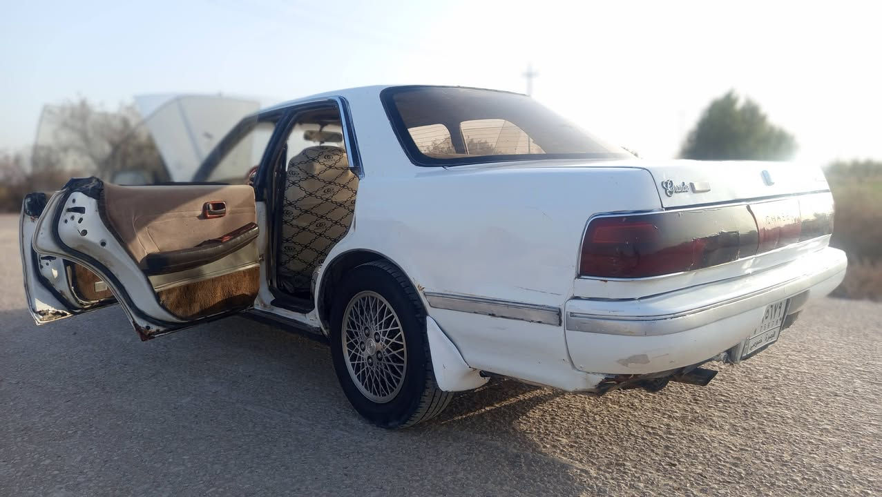 سلام عليكم
سيارت شيزر للبيع موديل ١٩٩١ 
محرك ونجي خير من الله لاتبخير ولا تنقيص ڪير جديد توني شاده حداديه ،٨٠% تايرات امامي كارتون تبريد كامل نقصه بس  غاز كهربائيات كلها شغاله العنوان ذي قار الشطره السعر36 وبيها مجال للطيبين  الستفسار👇 اگثر اتصال ع الرقم التالي👇***********
