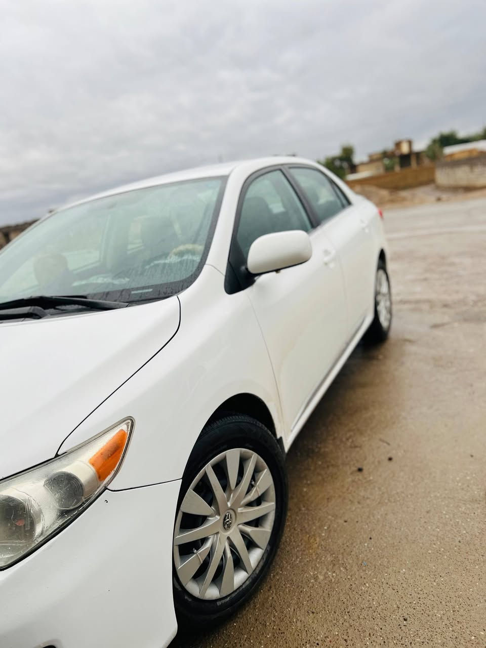 السلام عليكم
كورلا  2012 . للبيع فقط

وارد امريكي محرك (18) 

كلين ما بيها اي ضرر

سنويه لل2028

السعر 140 

للاستفسار اكثر

الاتصال على الرقم التالي

***********
