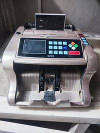 ماكنة • استخدام قليل • مزورة