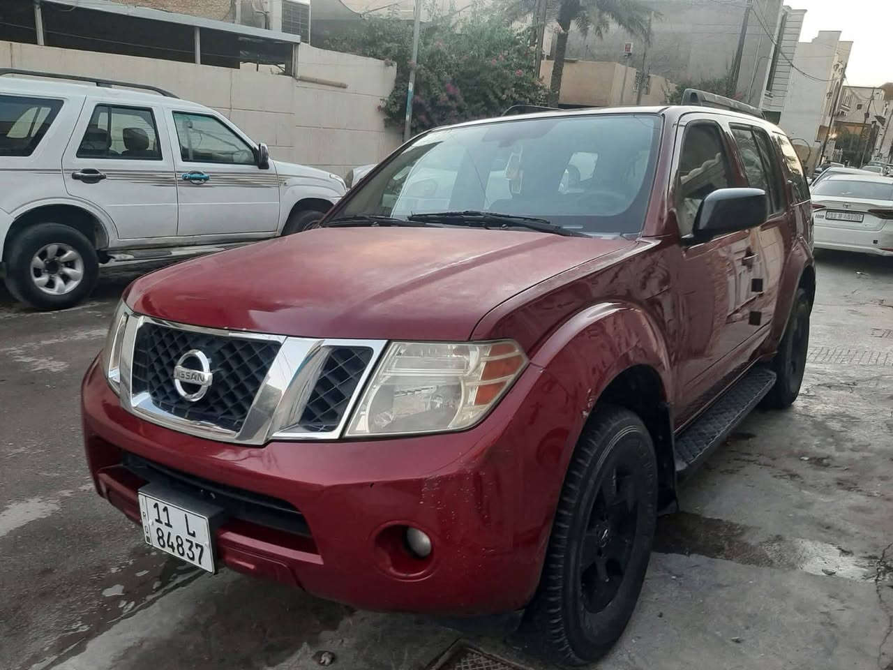 سلام عليكم 
من رخصت لادمن 
عندي سيارة نيسان باذفندر موديل 2008
وارد امريكي رقم بغداد جديد انكليزي 
بيه مكانات صبغ باب خلفي ايمن مع جاملغ خلفي ايمن حادث أمريكه 
محرك وكير شركة وبيه منضومه غاز 85 لتر 
سعر 68 ورقه وبيه مجال 
مكان سيارة دوره الميكانيك قرب لحوم آسيا 
للتواصل *********** بغداد, العراق
