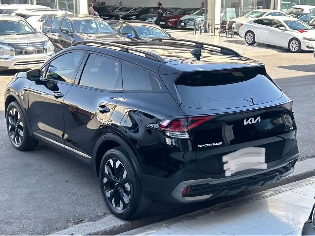 2023  KIA Sportage,X-line 

كيا سبورتاج  2023 - X-line 

الضرر سطحي - جملغ عكس سايق و باب صبغ بدون دواخ

اللون اسود  

ايرباكات سليمه 100/100 

مواصفات فول 1/1 

بانوراما 

بصمة

ابواب بصمة

تشغيل عن بعد

داخل جلد

كشن جلد

كشن هيتر

كشن كهربائي 

شحن وايرليس

تبريد قطعتين

شاشة ديجيتال

شاشة كبيره

كاميرا

رادار امامي و جانبي

تحديد السرعة

تحديد المسار

ويل كب

صندوق كهربائي 

تحكم ستيرن

نظام سبورت

نظام ايكو

لايتات ليد 

لايتات زينون

اوتو هولد

سيستم سماعات harman

بريك بصمة

و هواية مواصفات اخر

تواجد اربيل - رقم اربيل جديد

#سعر 220  ورقه🔥

ماشي 18000 ميل

صور حادث بالتعليقات 

للتواصل ***********

