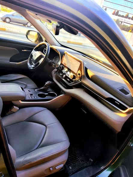 السلام عليكم "من رخصة الأدمن"
تيوتا هايلندر 
موديل : ٢٠٢٣ فول مواصفات 
فئة : XLE 
ماشية : ٥٠ ميل
حادث : مرفق مع الصور 
سعر : ٣دفتر 
رقم : *********** واتساب 
مكاني اربيل
