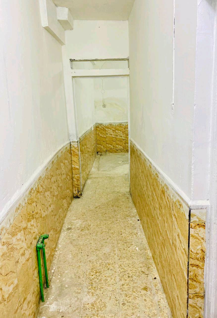 بيت للرهن او البيع مساحته 50 متر استقبال صاله غرفه مطبخ وتخاريج المكان الجديدة الثالثه قرب المستوصف الصحي الرهن 25 البيع 50 