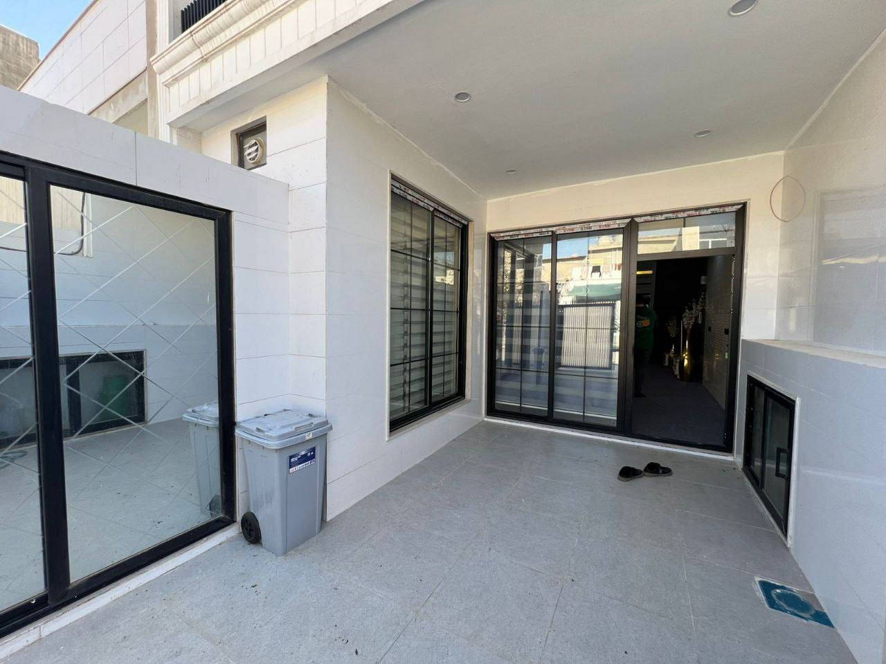 #عقارات_ابو_وسام
🔸سند طابو يتسجل بإسم اي عراقي
📍أربيل-بيت للبيع بيركوت جديده قرب شارع كورنيش
➖مساحة 100M طابقين 
يتكون⤵️
➖3غرف نوم 
➖صاله-مطبخ-مجموعه صحيات-كراج

📸 السعر والصورة متوفرة على قناتنا الرسمية في التليكرام 👇
🔗 https://t.me/Hassanabowissam
تابعنا الان وشوف احدث العقارات يوميا ع الصفحه الرسميه في فيسبوك
🔗https://www.facebook.com/share/1FHZ1d86H9/

📞 تواصل مباشر واتساب أو اتصال:
📱 ***********
📱 ***********

#عقارات_اربيل #شقق_للبيع_اربيل #بيو_لبيع_اربيل  #فلل_للبيع_اربيل #مجمعات_سكنية_اربيل
 #عقارات_كردستان  
#استثمار_عقاري_اربيل #عقارات_بغداد_سليمانية_اربيل  #عقارات_شمال_العراق  

⬅️ الأسعار والصور داخل القناة… لا تفوّت الفرصة

تابعنا الان وشوف احدث العقارات يوميا 🏘️
🔗https://t.me/Hassanabowissam

6 دفتر 30 ورقه
