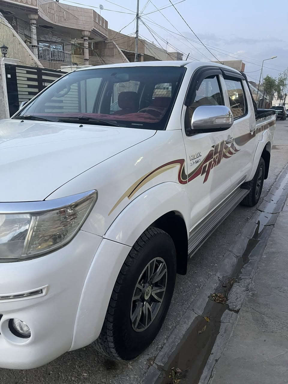 تيوتا هايلوكس فورويل ام البطل (٢٠١٣)اوتماتيك رقم بغداد سنوية جديدة

السيارة مكفولة من الصبغ بس بارد قليل وسونار مرفق مع المنشور

تخم تاير جديد قبل اسبوع مشدود صدر جديد تبريد ❄️ 

السيارة خير من الله. السعر (١٩٠) وبيها مجال 

مكاني ديالى بعقوبة /***********
ماشية (١٨٩) الف فقط
