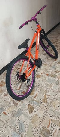 بايسكل رياضي برازيلي للبيع سبع نمر خلفي وتلاثه امامي بريكاته دسكات حجم...