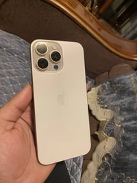 آيفون ١٦ برو ماكس • ٢٥٦ • بطارية ١٠٠