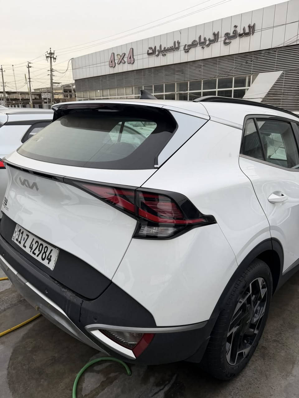 سلام عليكم
كيا سبورتج 

موديل 2025 

فوووول مواصفات 

خليجي 

ماشيه الف كيلو فقط يعني زيرو 

رقم بغداد باسمي تحويل ثاني يوم 

مكفوله من كلشي ماعدا ملاحضه بسيطه براغي الجاملغ تقره مفتوحه فقط بدون تبديل اول فتحه او اي شي 

السعر 35،500 مليون دينار عراقي 

***********
***********
