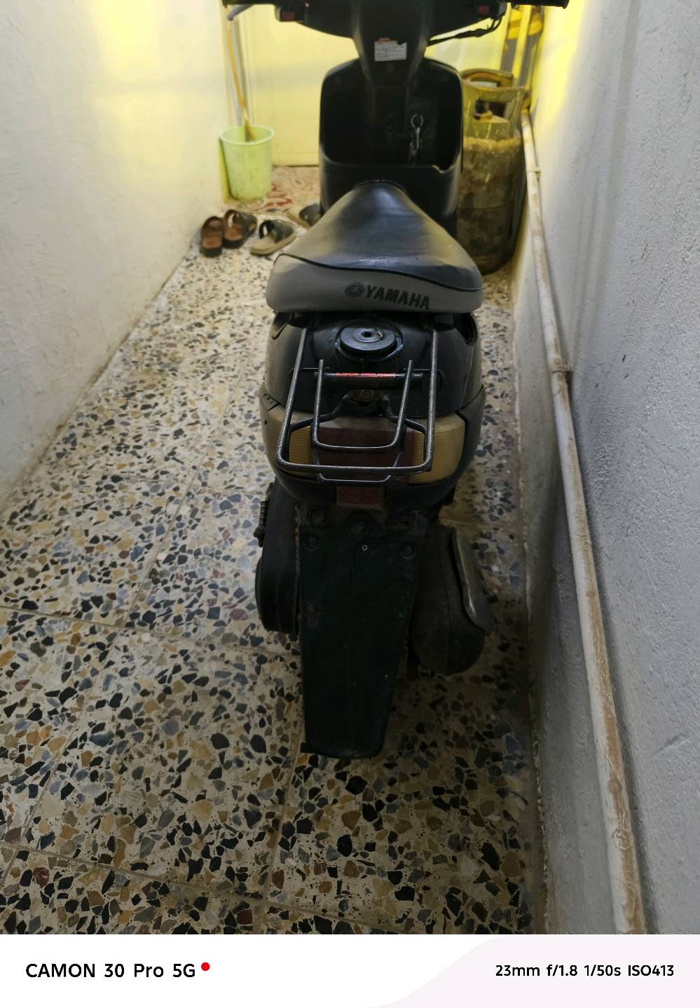 دراجه بطه 60 كهربائيات شغاله هورن اشاير كلوب بك لايتك تشتغل هندر واحد سلف تكدر تسوي ب10الاف مكينه مفتوحه سعره 200وبيها مجال للشراي مكاني نجف نهايه شارع المدينه يم ابو قيمه محمد الخفاجي