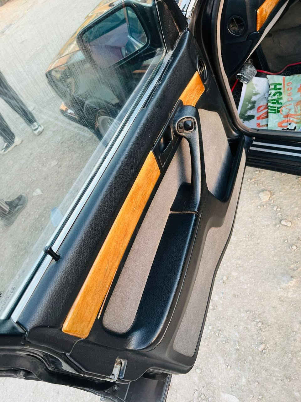 بي ام فول كفاله
موديل 91 رقم بغداد مشروع وطني
مكينه مفتوح حجم 730
مكينه وكير مال كصه اخت الزيرو
منضومه تبريد كامله من الفريز للكمبريسر كوله جديد
حداديه امامي خلفي نفض عام والنوعيه fz
طخم تاير جديد
مسجل سماعات درجه اولى
منضومه زنون كامله 
مكان السياره بابل
للاستفسار ***********
السعر 65 وبيه مجال بصيط
