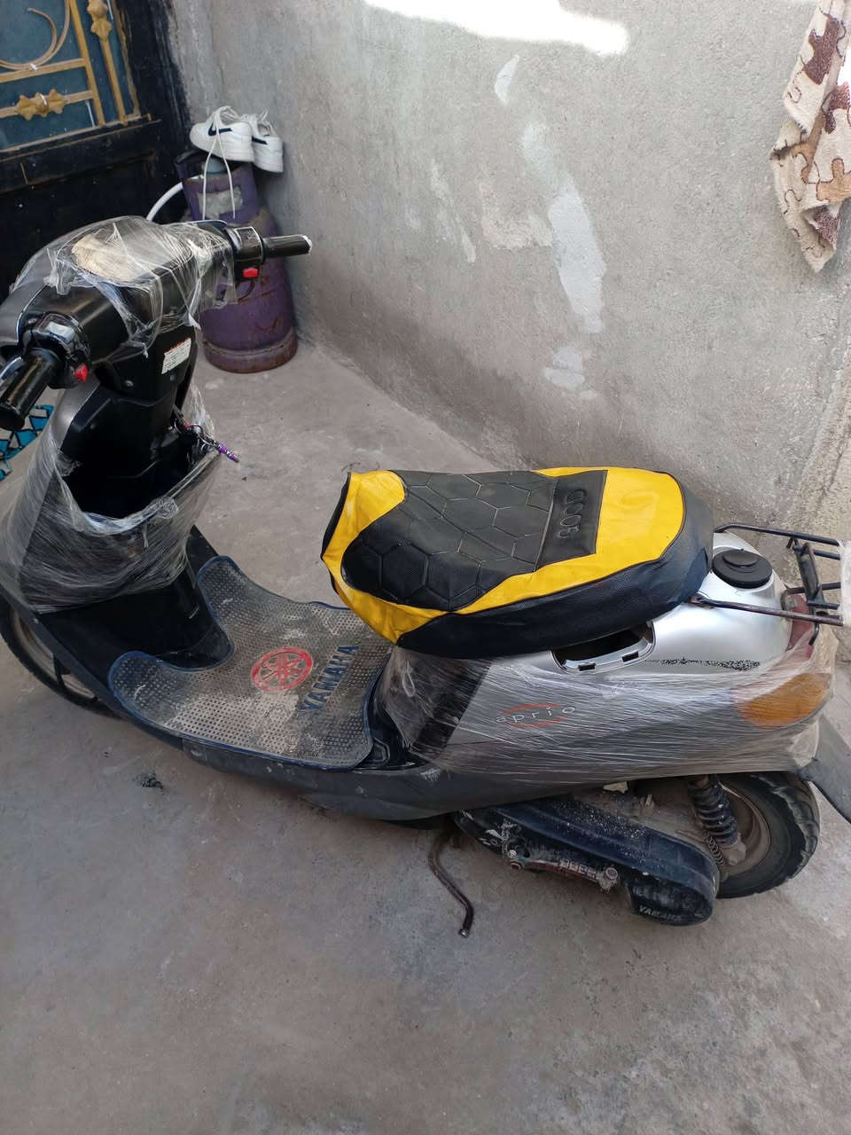 بطه للبيع ٢٠٠٣ مناقصها شي مكينه حلوه باتري سلف هندر هورن الدراجه حلوه وين متريد روح بيها ٣٥٠ عارضها وبيها مجال مكاني كربلاء حي العامل ل استفسار أكثر اتصل ***********
