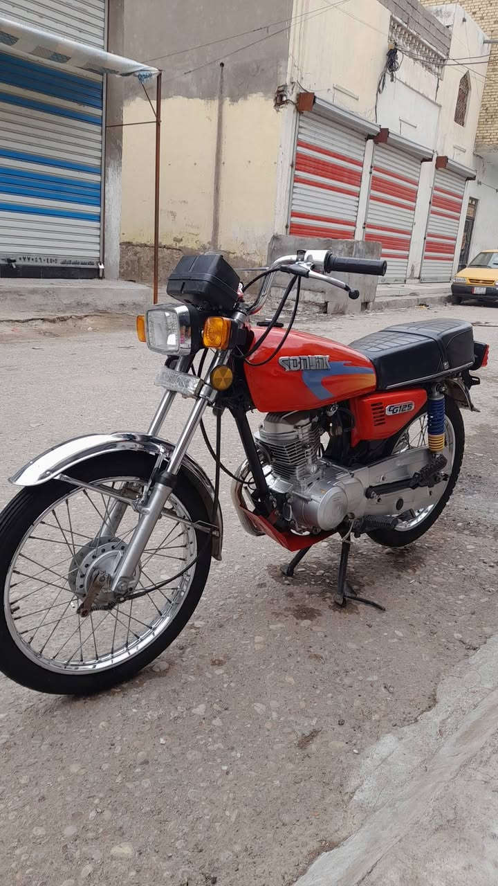 سلام عليكم دراجه ايراني سونك 22دراجه أصولي أوراق كامله دراجه مفتوحه مبدل كله أغراض وكيل للاستفسار ***********
